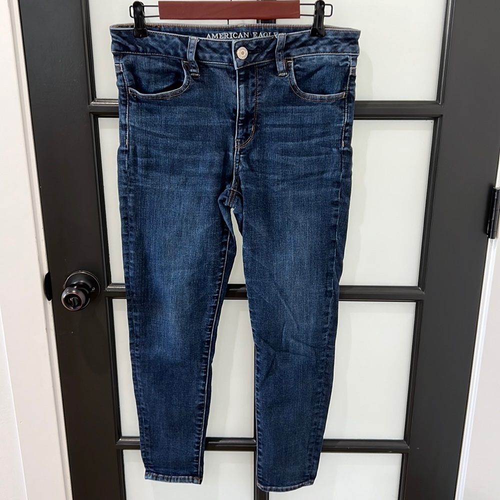 American Eagle Outfitters size 10 SHORT